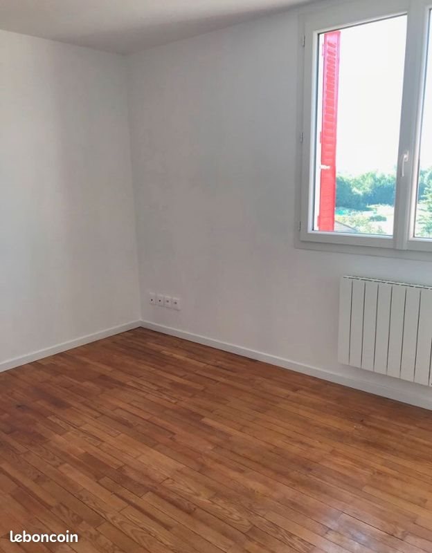 Appartement à louer, 53m², Roybon