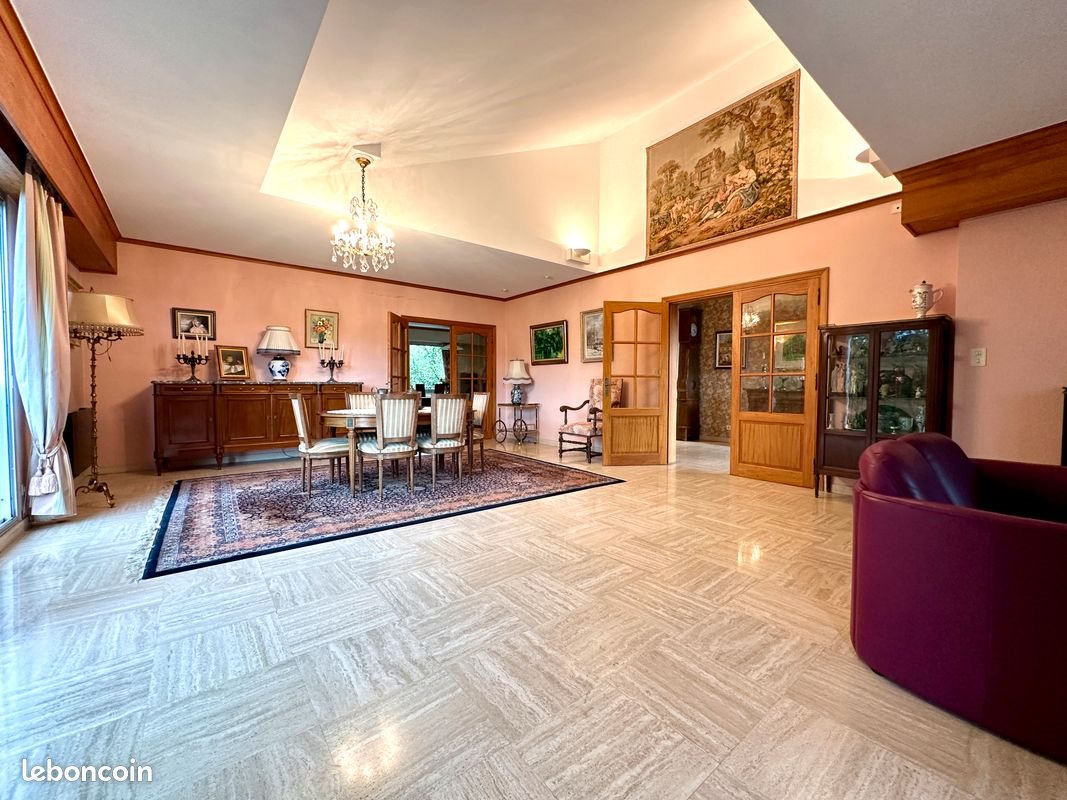Maison à vendre, 424m², Ambert
