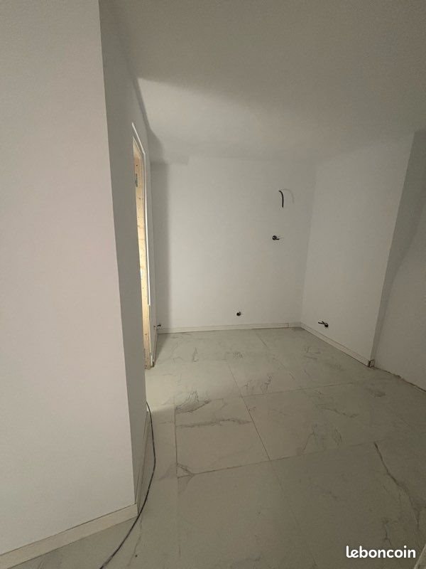 Appartement à louer, 30m², Grasse