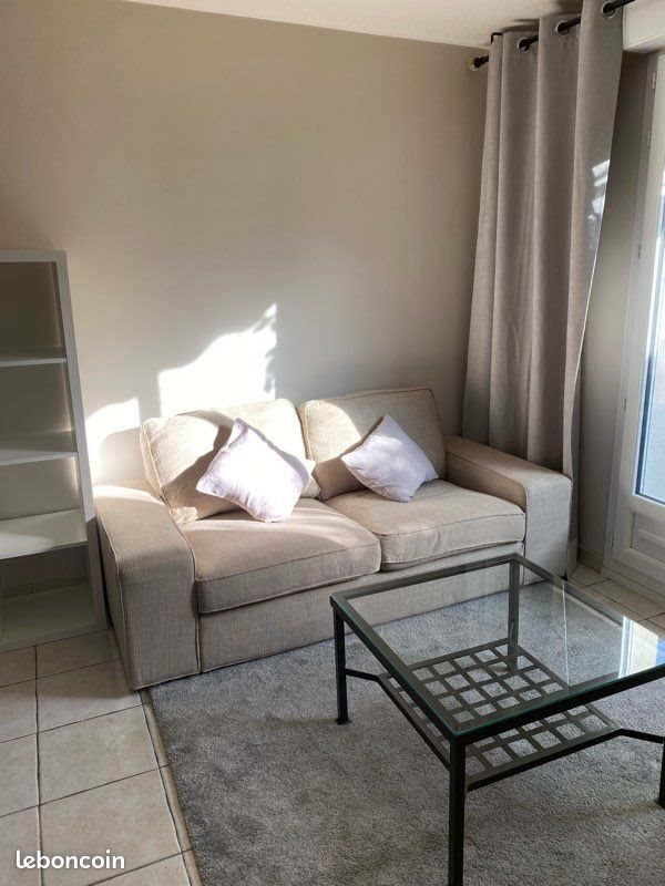 Appartement à louer, 27m², Rungis