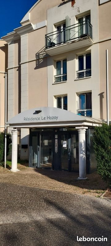 Appartement à louer, 18m², Cergy