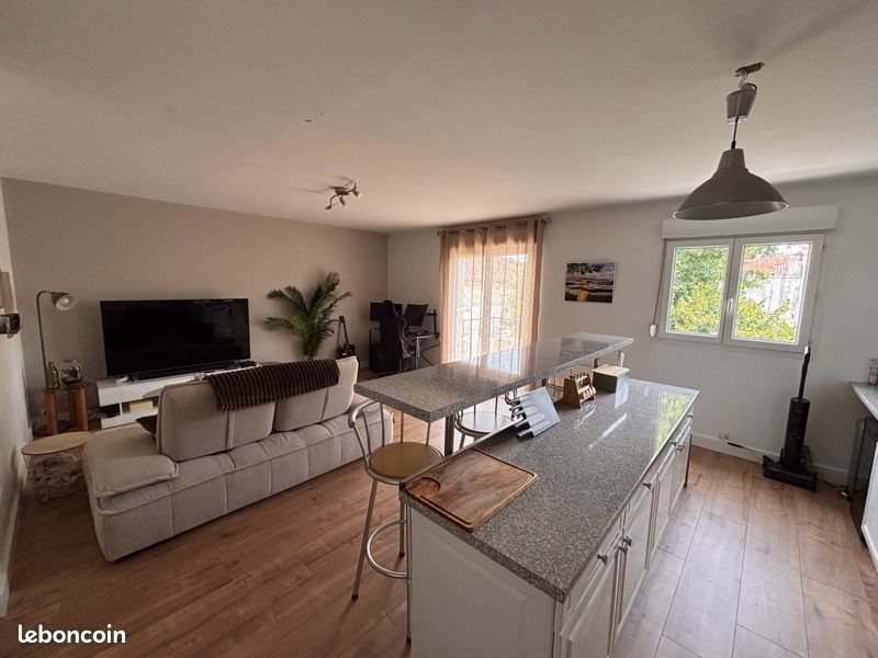 Appartement à louer, 54m², Saint-Germain