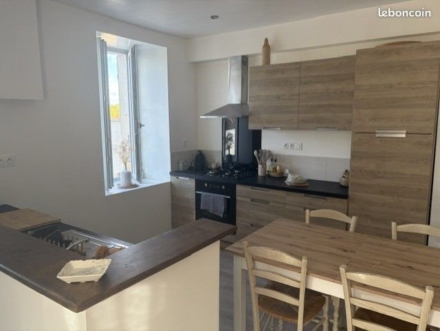 Maison à louer, 65m², Genté
