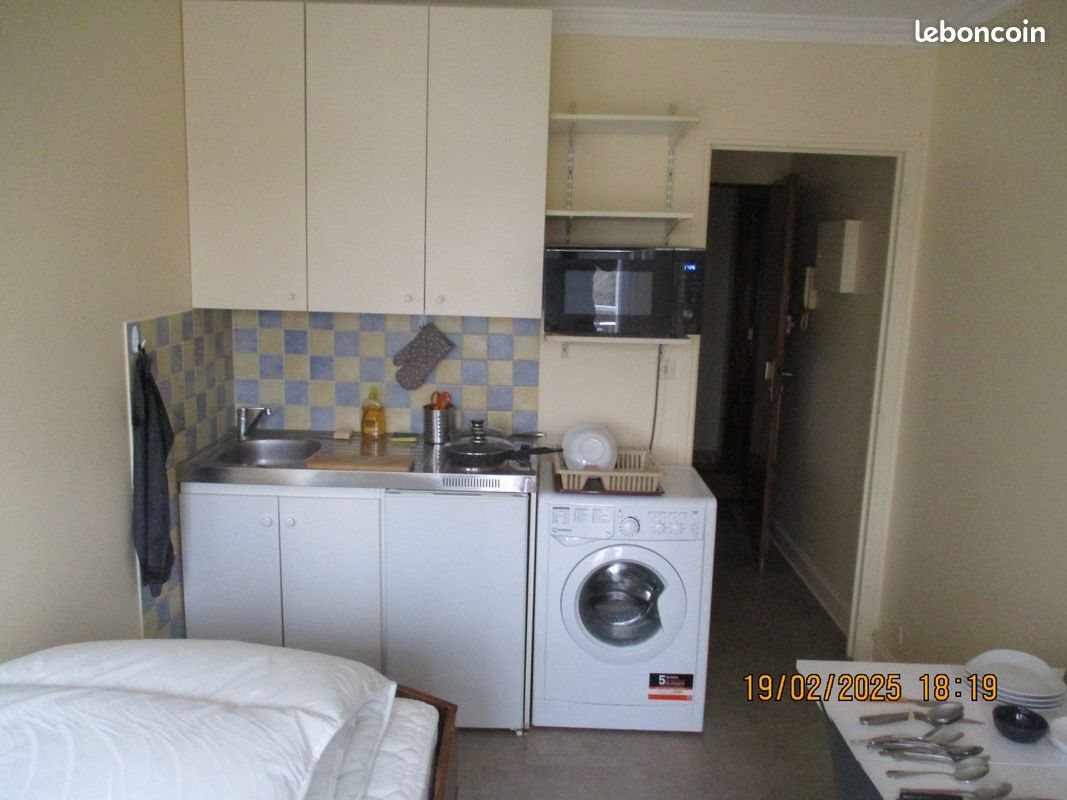 Appartement à louer, 15m², Versailles