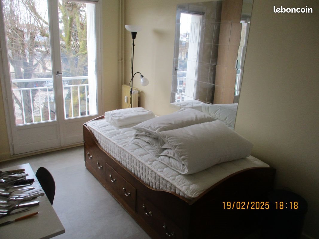 Appartement à louer, 15m², Versailles