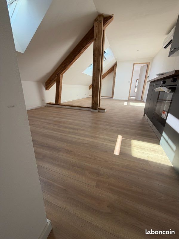 Appartement à louer, 45m², Saint-Jean-de-la-Porte