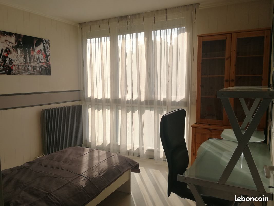 Appartement à louer, 80m², Cergy
