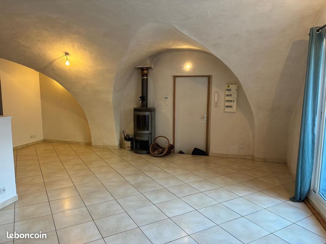Maison à louer, 65m², La Bâtie-Neuve