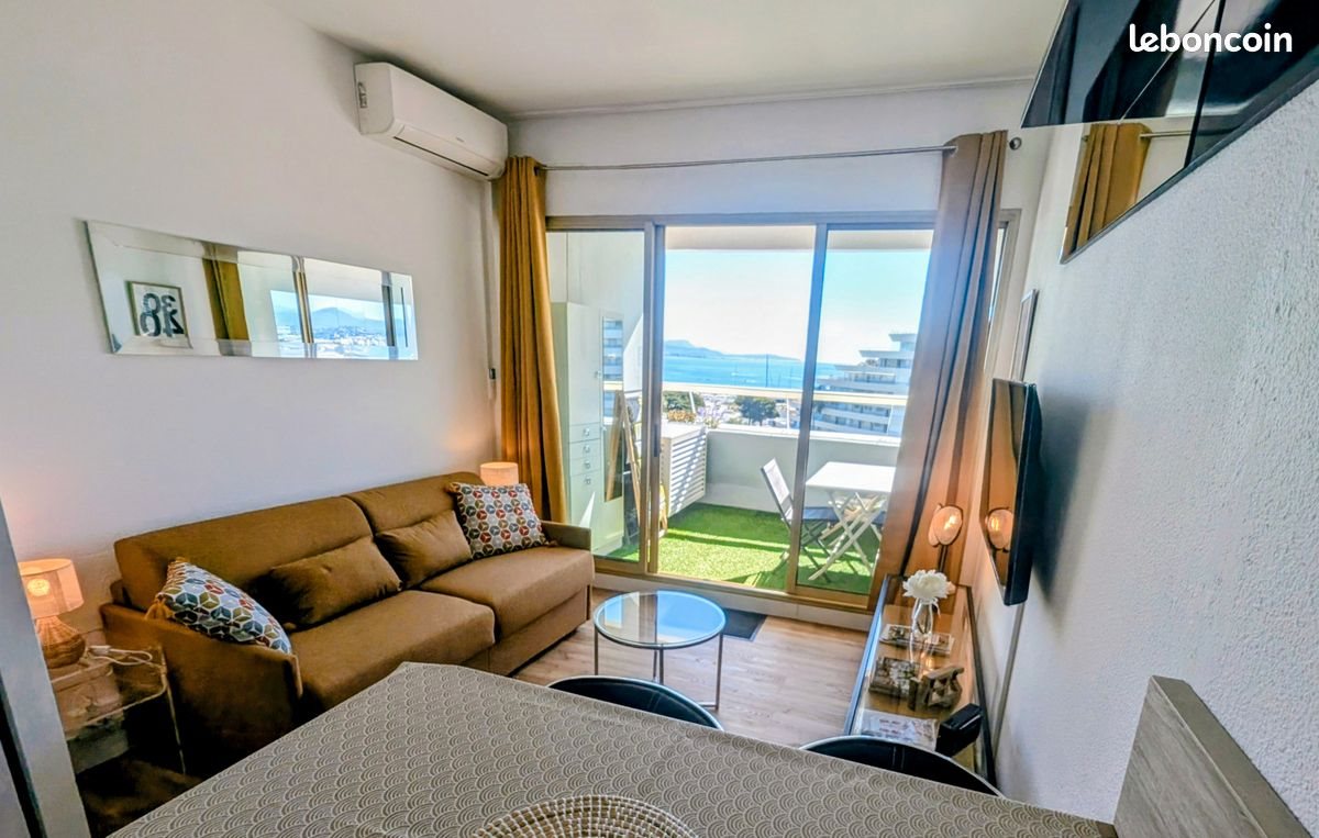 Appartement à louer, 25m², Villeneuve-Loubet
