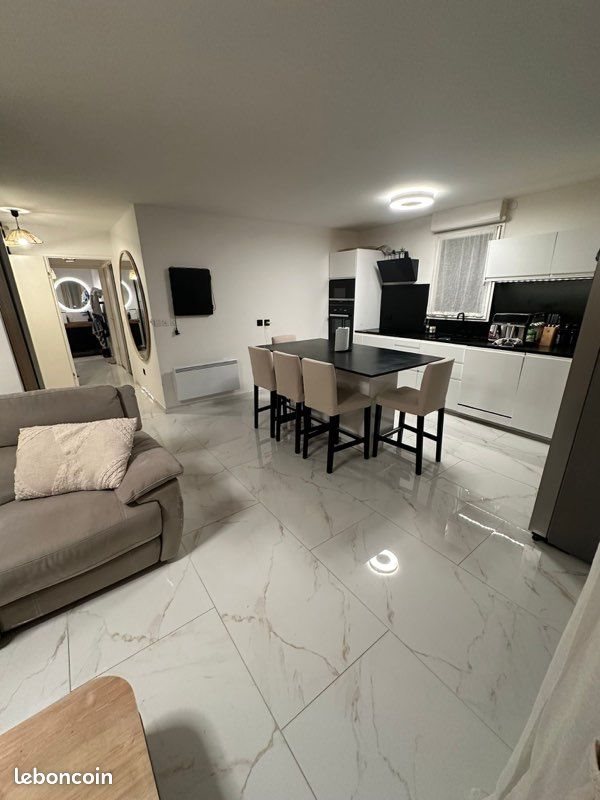 Appartement à louer, 59m², Persan