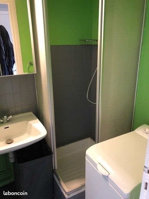 Appartement à louer, 26m², Saint-Etienne