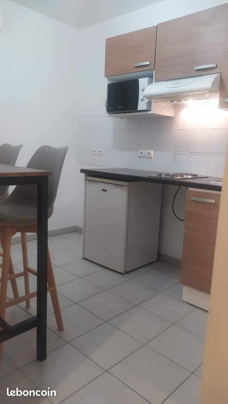 Appartement à louer, 44m², Saint-Quentin-de-Baron