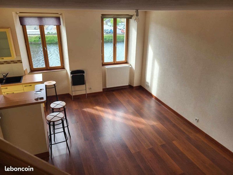 Appartement à louer, 58m², Châteaulin