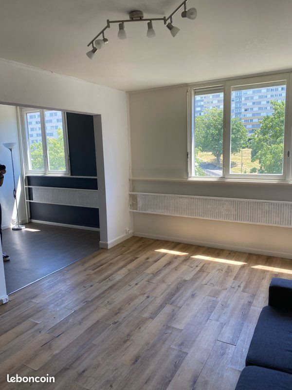 Appartement à louer, 74m², Saint-Étienne