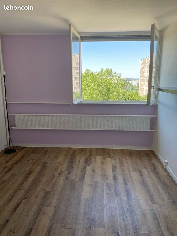 Appartement à louer, 74m², Saint-Étienne