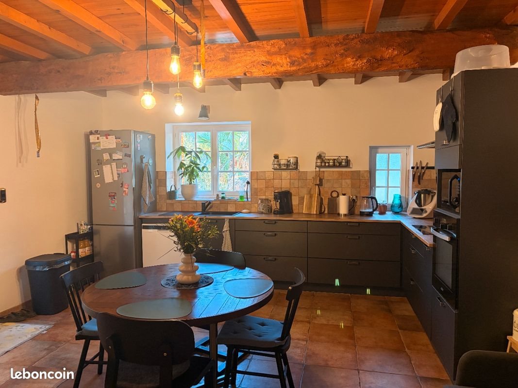 Maison à louer, 220m², L'Isle-Jourdain