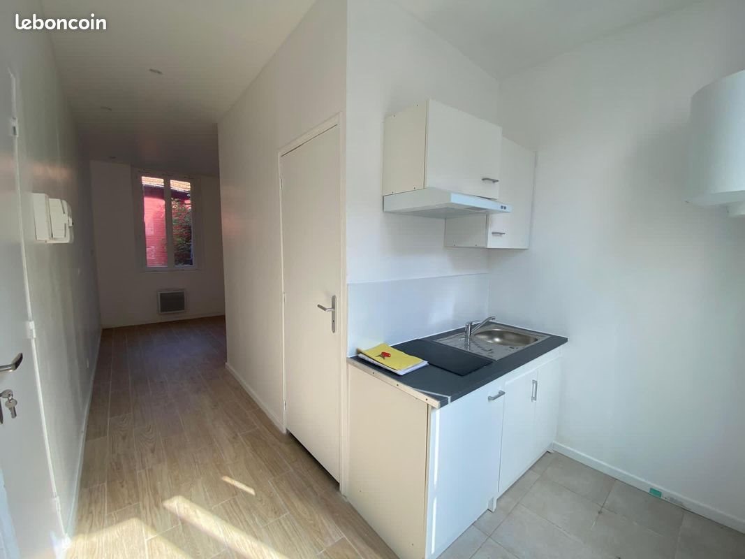 Appartement à louer, 20m², Noyon