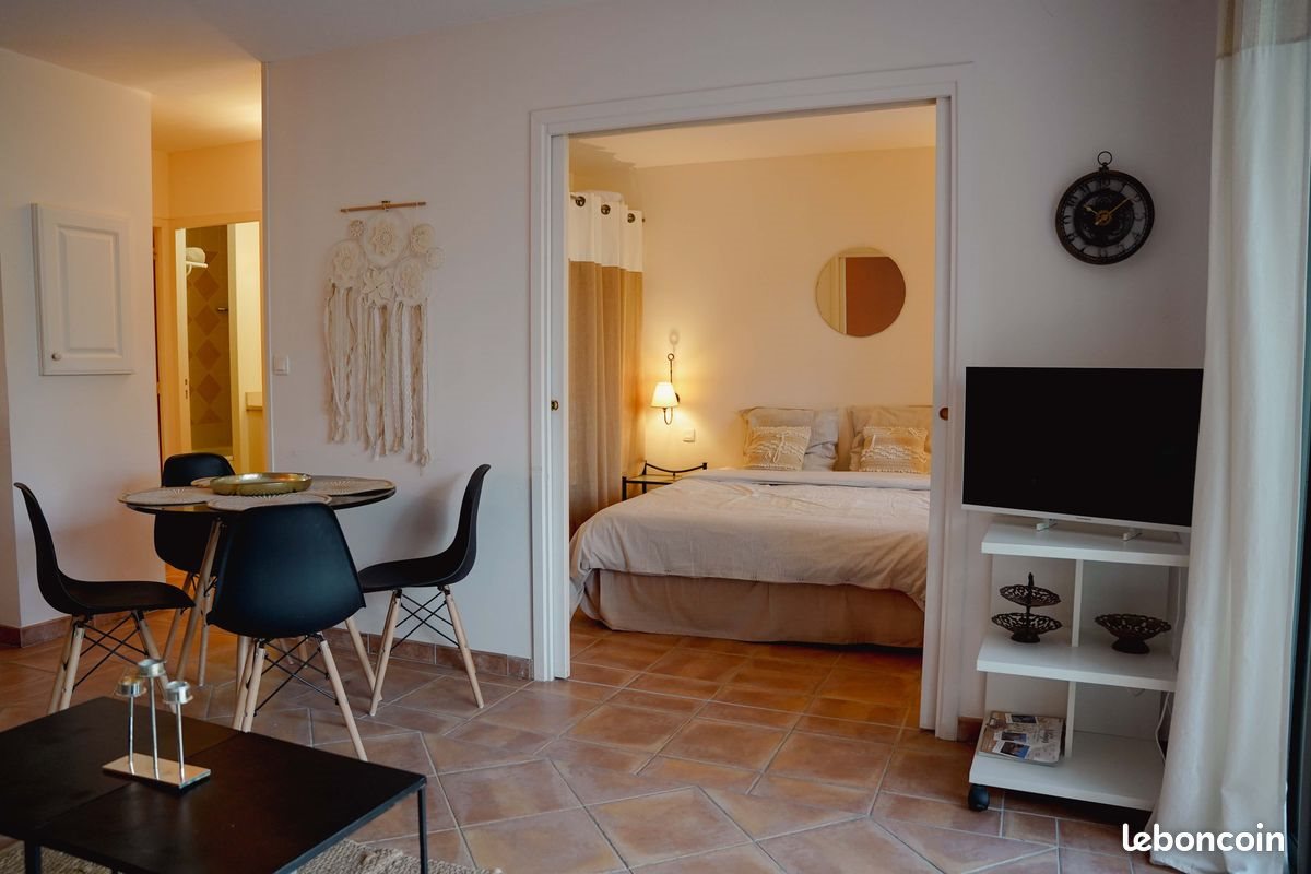 Appartement à louer, 45m², L'Isle-sur-la-Sorgue