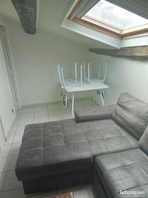Appartement à louer, 19m², Alès