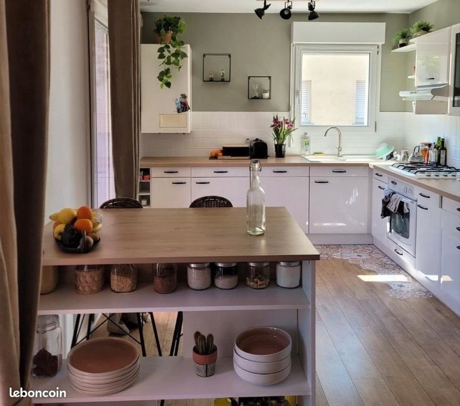 Appartement à louer, 65m², Huningue