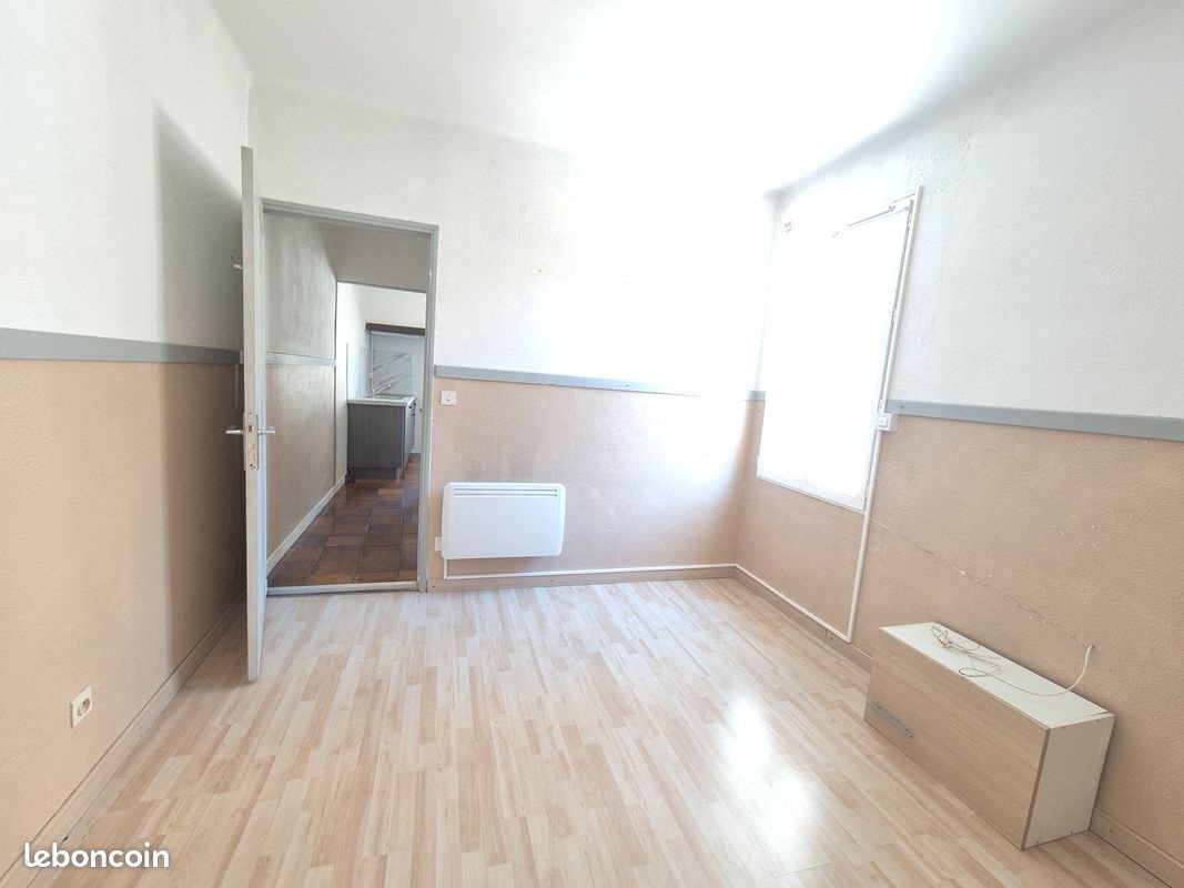 Maison à louer, 46m², Aimargues