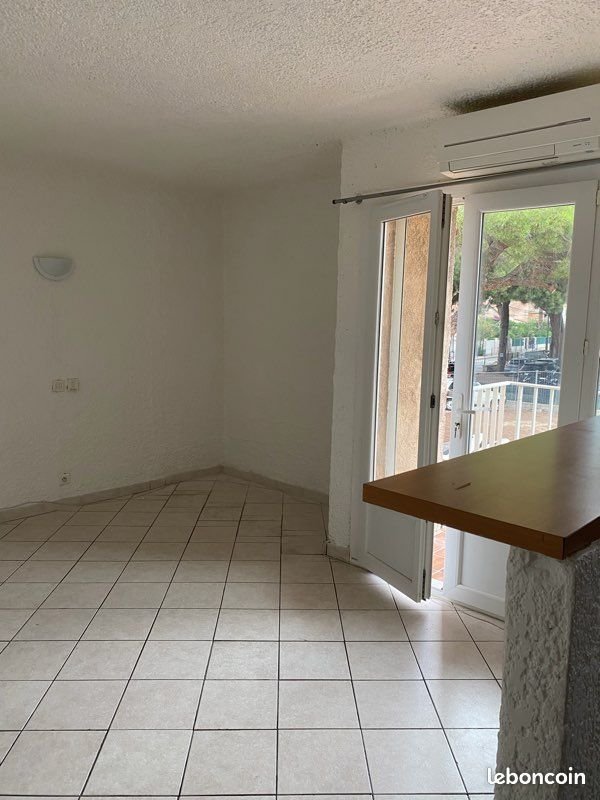 Appartement à louer, 45m², Hyères