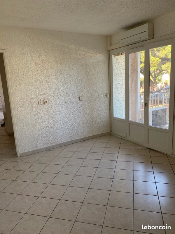 Appartement à louer, 45m², Hyères