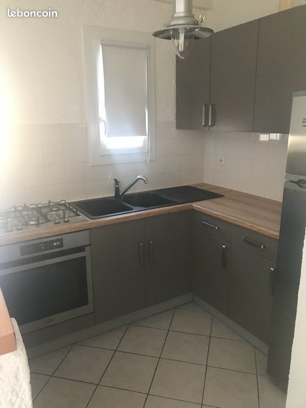 Appartement à louer, 45m², Hyères