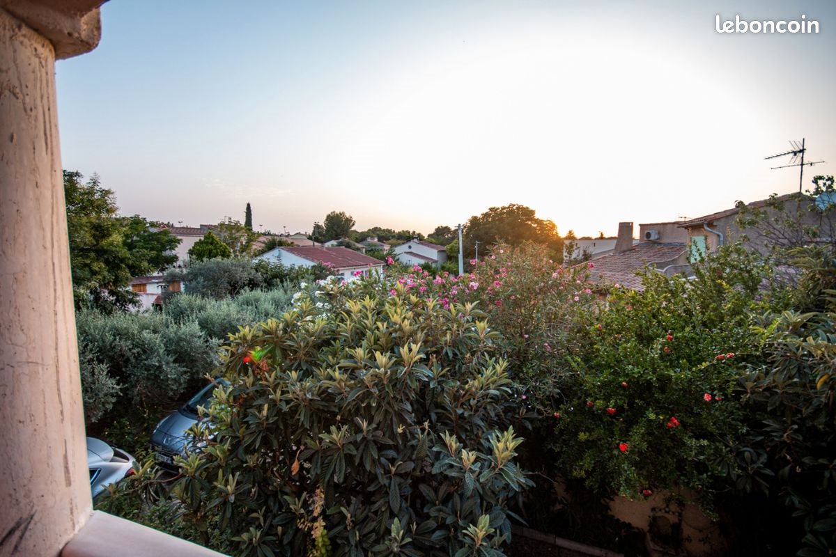 Appartement à louer, 60m², Trets