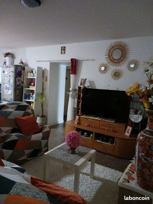 Appartement à louer, 75m², Lérouville