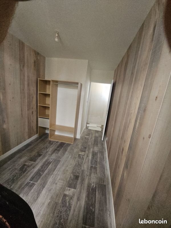 Appartement à louer, 58m², Saintes