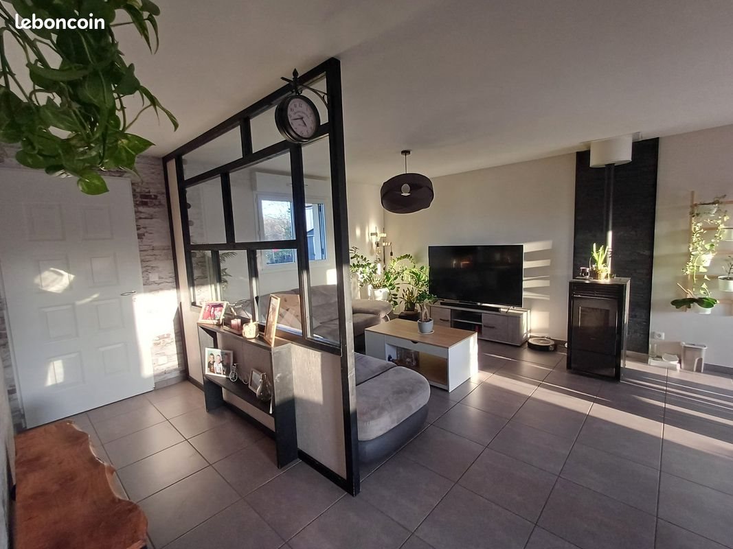 Maison à vendre, 91m², Mont-sous-Vaudrey