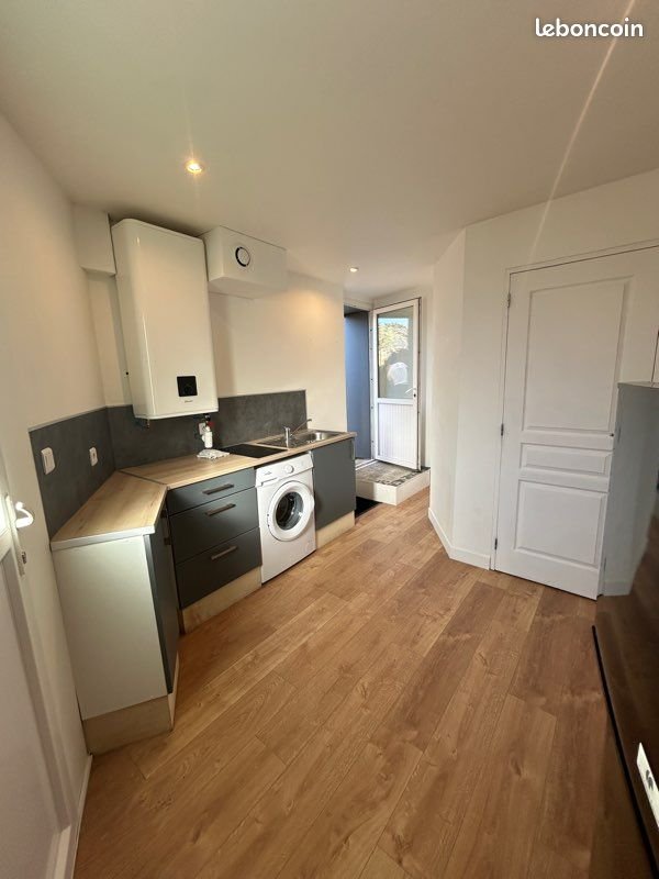 Maison à louer, 45m², Nesmy