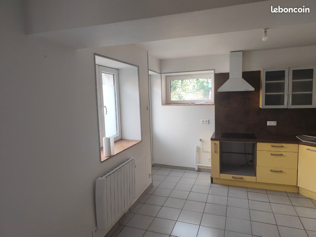 Appartement à louer, 70m², Courson-les-Carrières