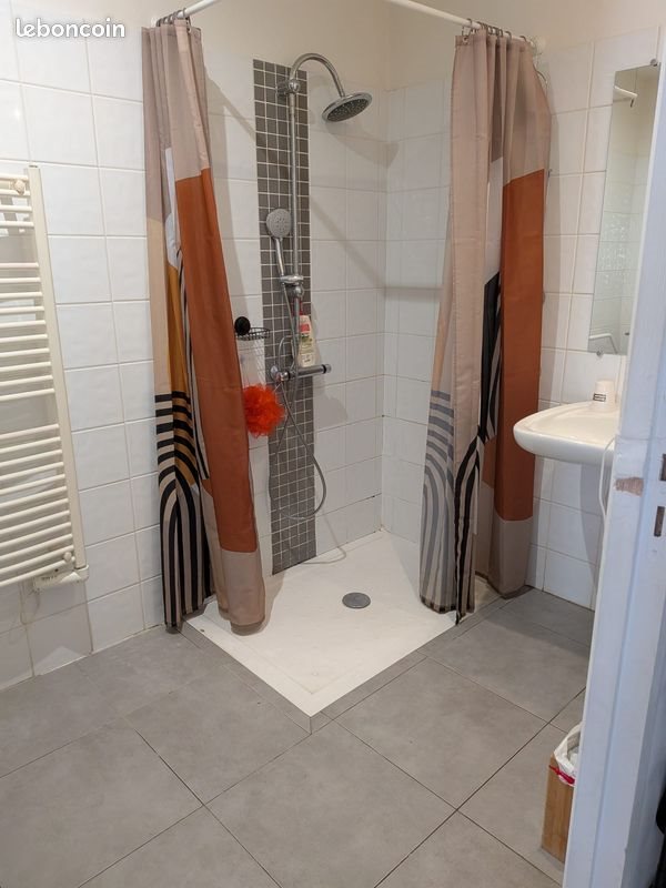Appartement à louer, 71m², Samatan