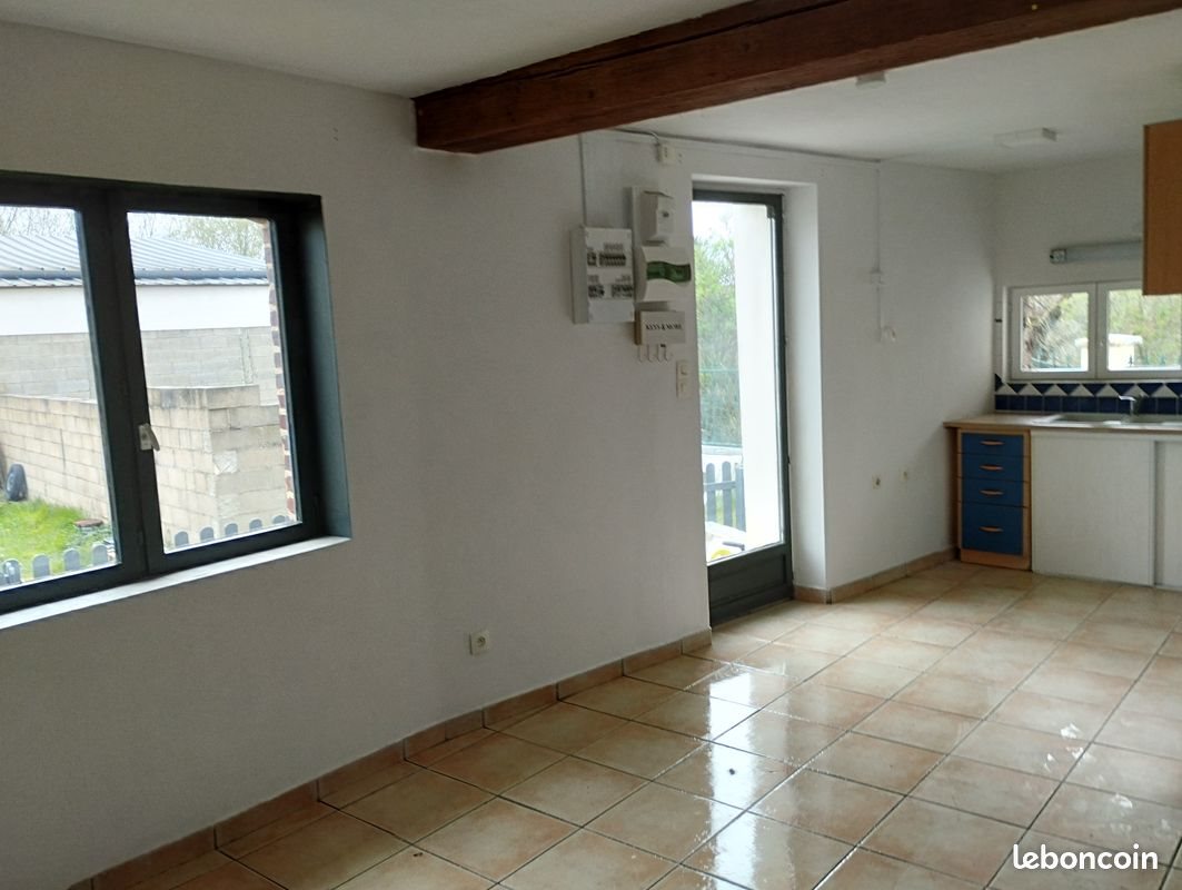 Maison à louer, 69m², Vadencourt