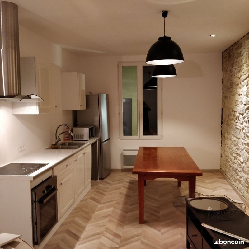 Appartement à louer, 70m², Lunel