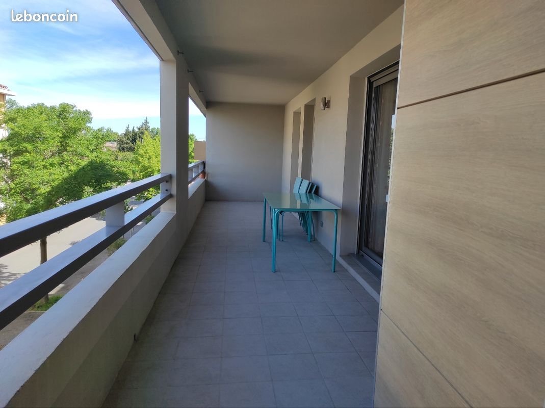 Appartement à louer, 70m², Monteux