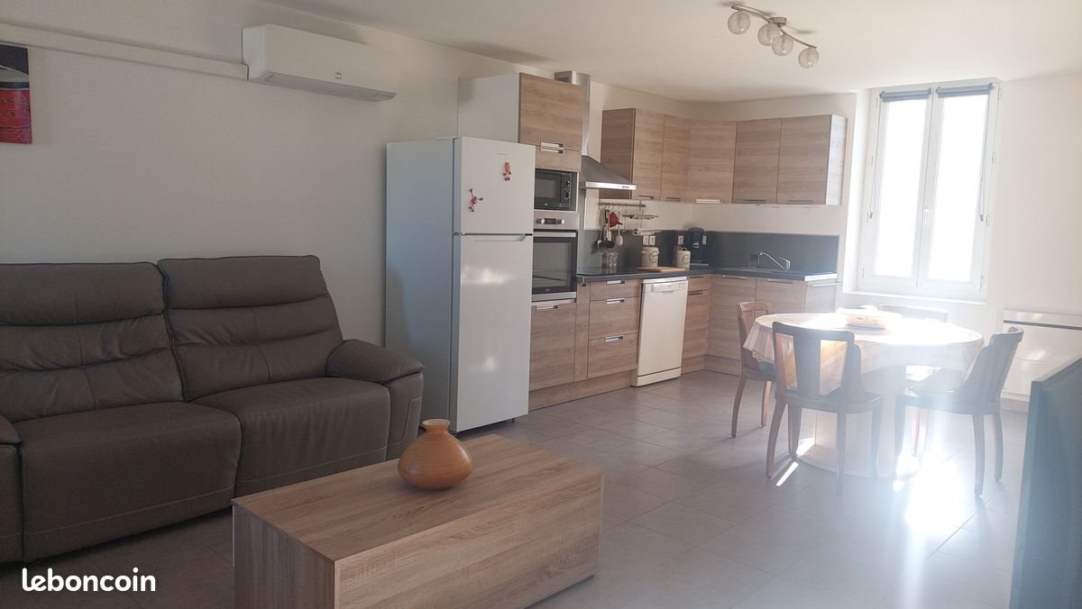 Appartement à louer, 48m², Monteux