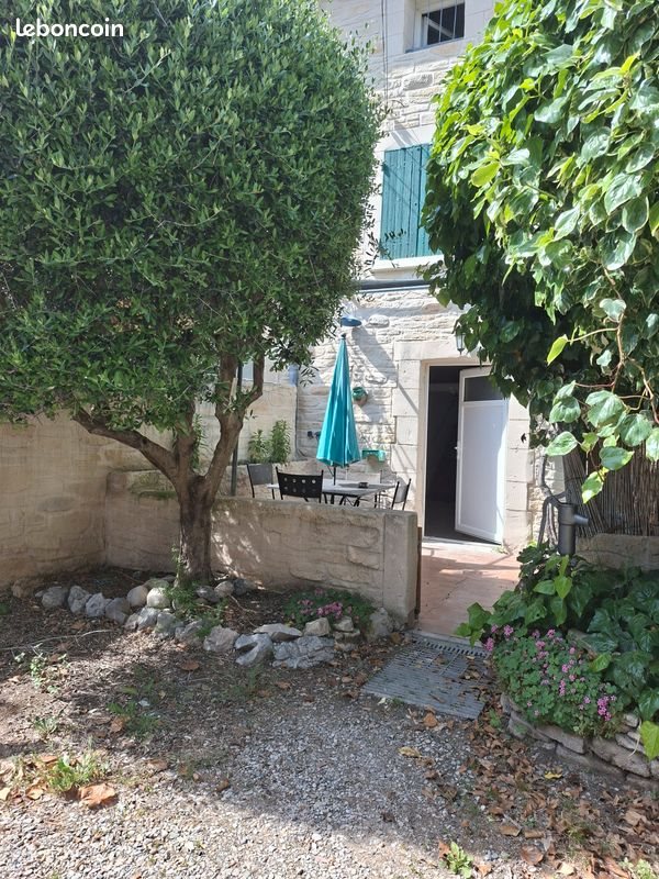 Appartement à louer, 48m², Monteux