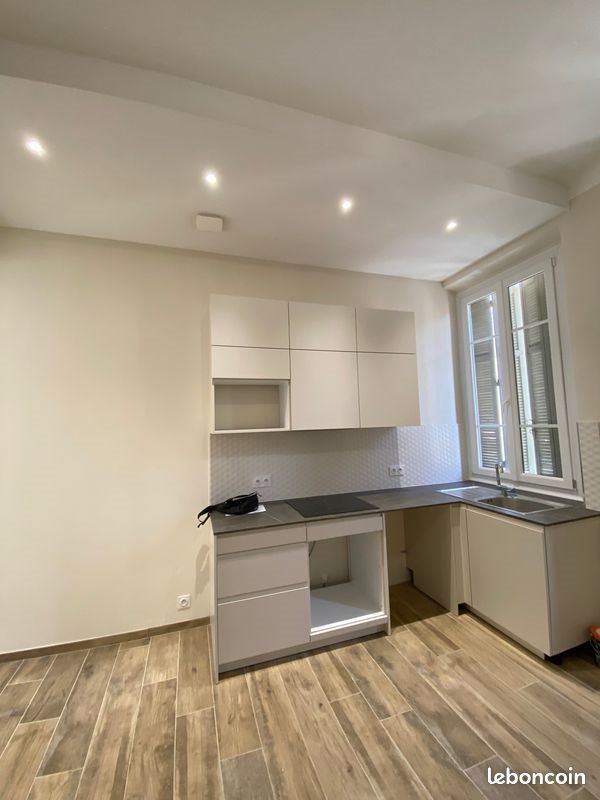 Appartement à louer, 60m², Ajaccio