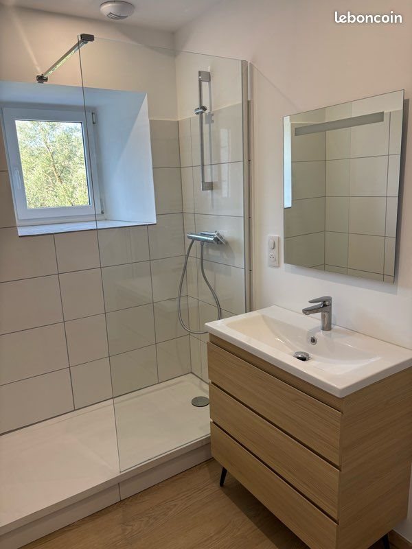Appartement à louer, 55m², Banassac