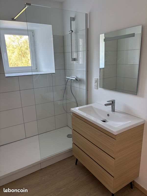 Appartement à louer, 55m², Banassac