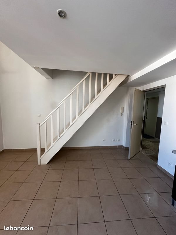 Appartement à louer, 38m², Brignoles