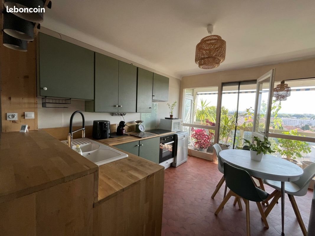 Appartement à louer, 92m², Avignon