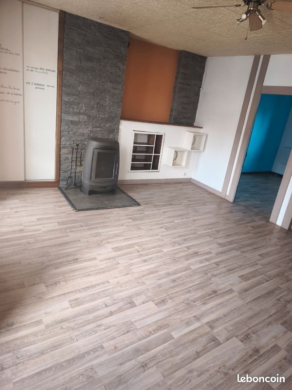 Appartement à louer, 140m², La Machine