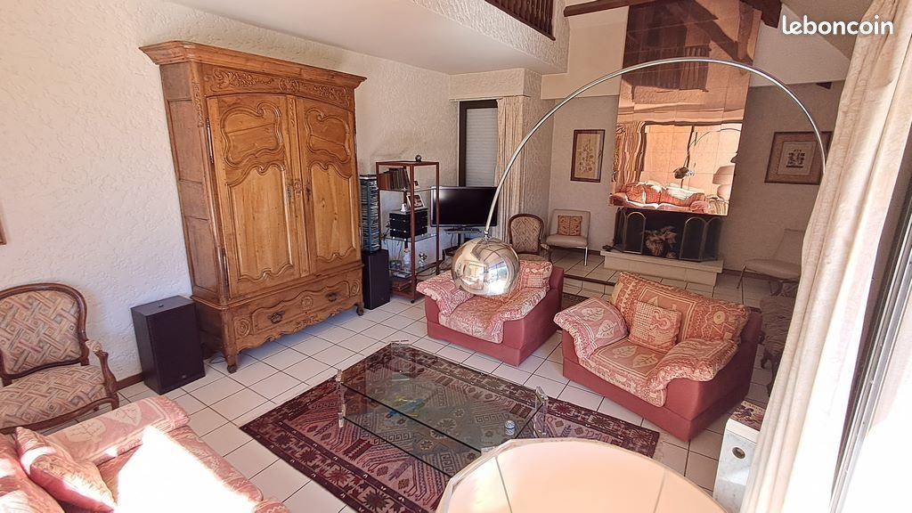 Maison à louer, 135m², Morlaàs