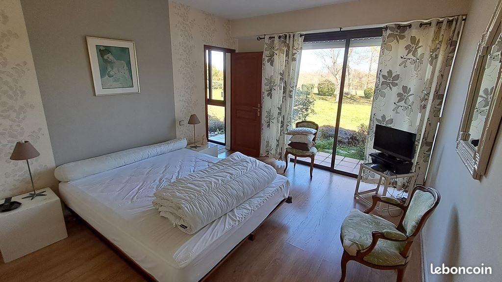 Maison à louer, 135m², Morlaàs