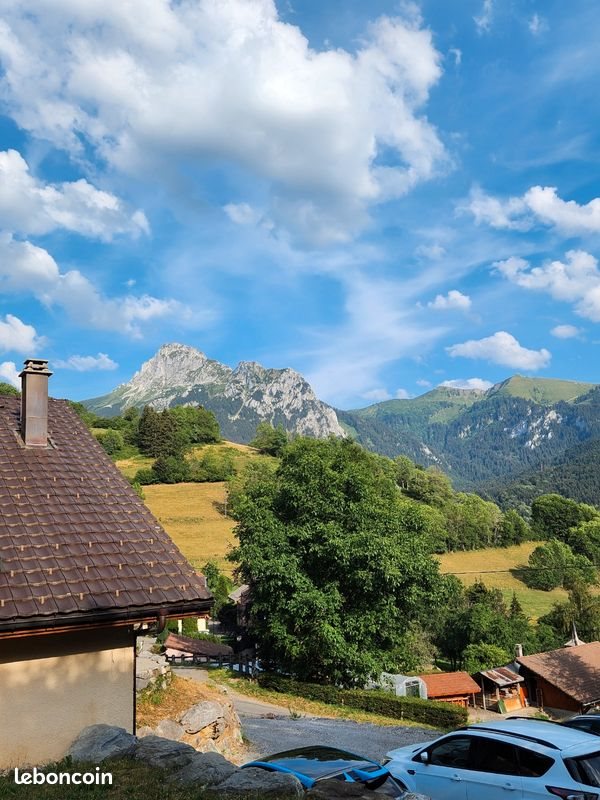 Maison à vendre, 93m², Bernex