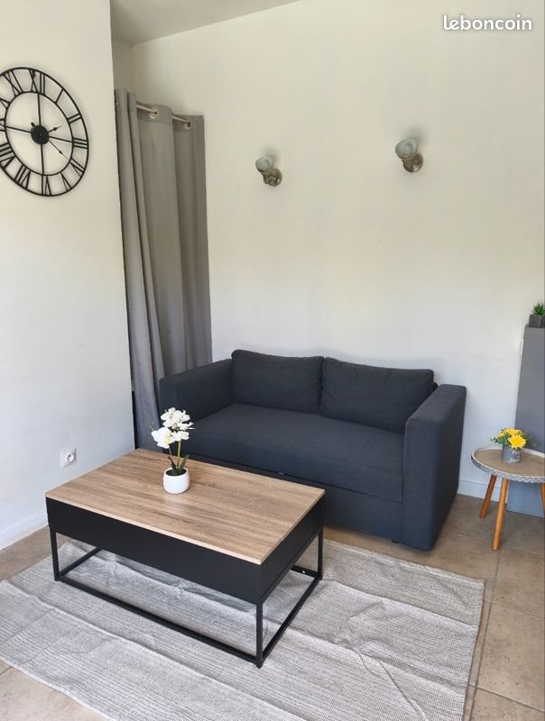 Appartement à louer, 23m², Brignoles